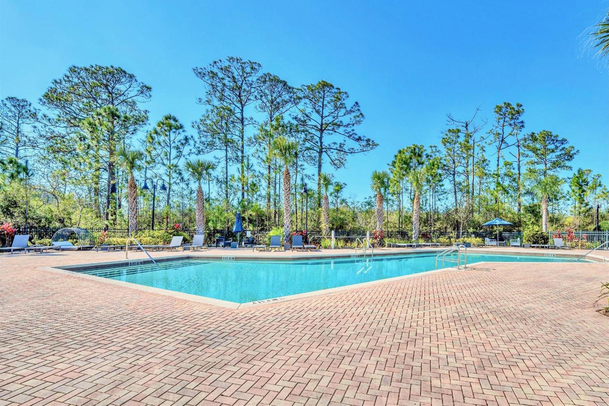 Luxury 2Br Condo - Pool & Hot Tub - Near Disney Орландо Екстер'єр фото