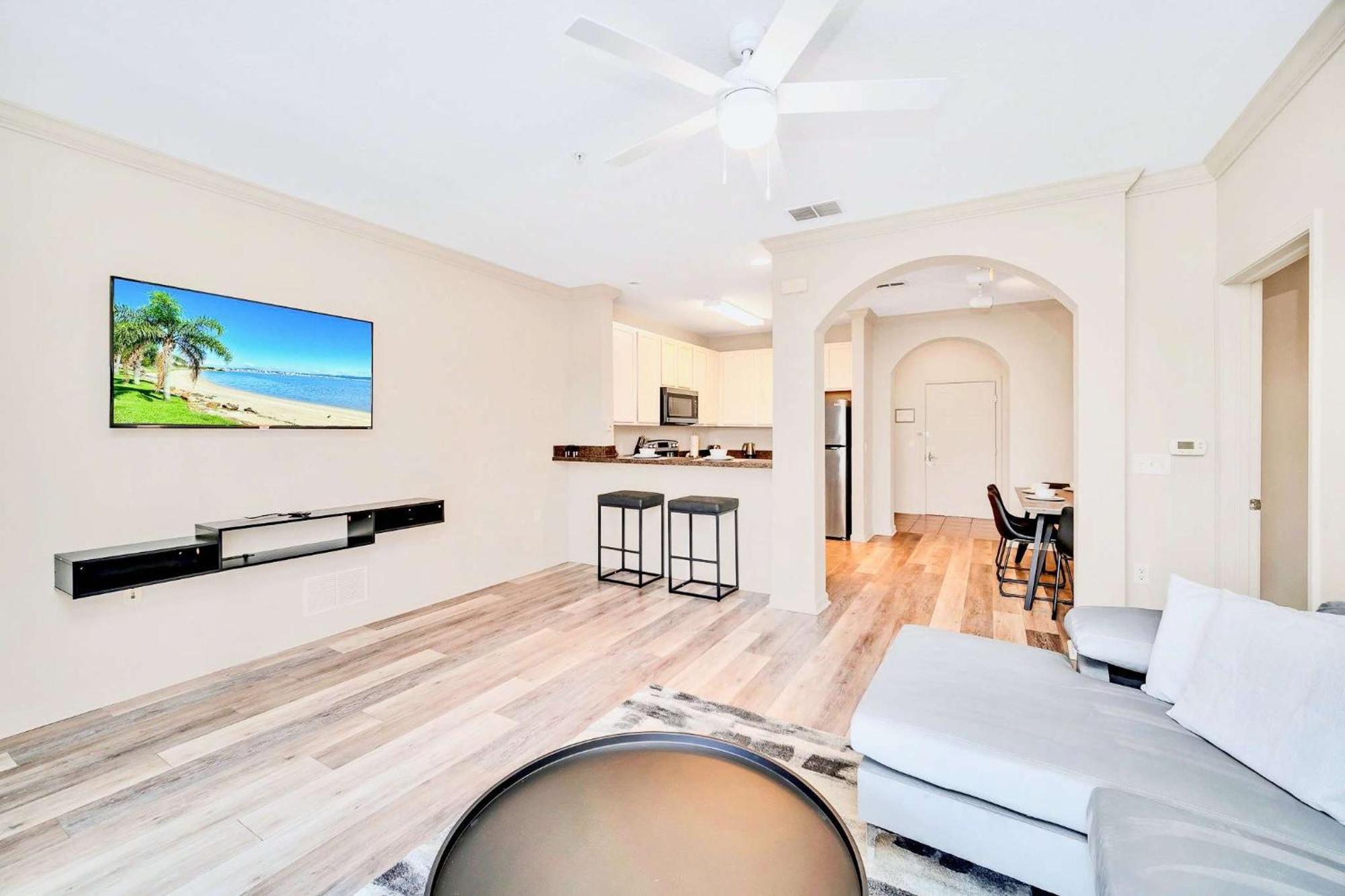 Luxury 2Br Condo - Pool & Hot Tub - Near Disney Орландо Екстер'єр фото